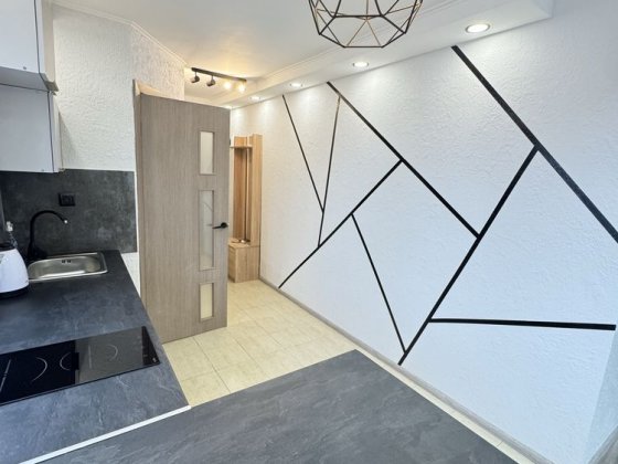 1 кімнатна квартира.Вул Яновського Кропивницкий