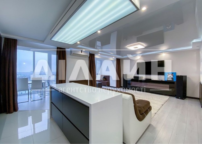 3х комн в стиле HIGH TECH на Бабурке - фото 1