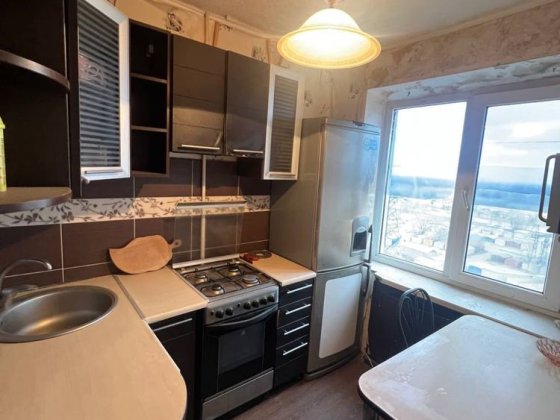 Продам1к кв вул Осіння . Днепр