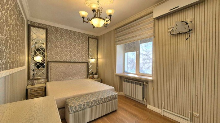 *Продаж 2х кімнатної повнометражної квартири, по вул. Лобановського - фото 1