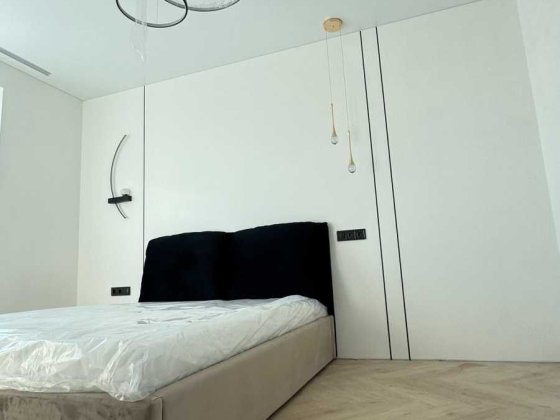 Продаж 1 кім квартири+кухня студія з балконом  ,ЖК Роксолана Львов