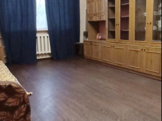Продам 1 комнатную квартиру 47м. ул. Ивасюка Днепр
