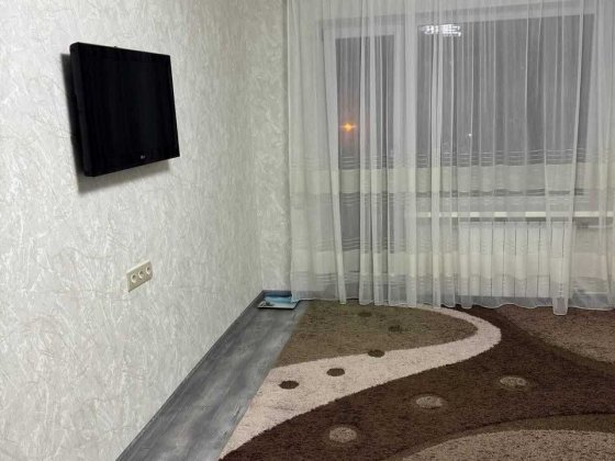 Продам 3-комн.квартиру,  Южный мкрн, ул. Автозаводская Запорожье