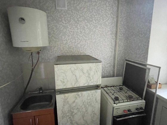 Продам 1 ком квартиру Осипенковский микрорайон улица Узбекистанская Запорожье
