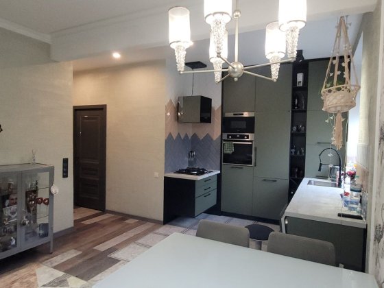 3х квартира з ремонтом, р-н ТЦ Україна. Запорожье