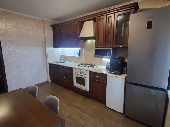 Продам 1к.квартиру на пр  Слобожански, 73. Возможен безналичный расчет.й Дніпро