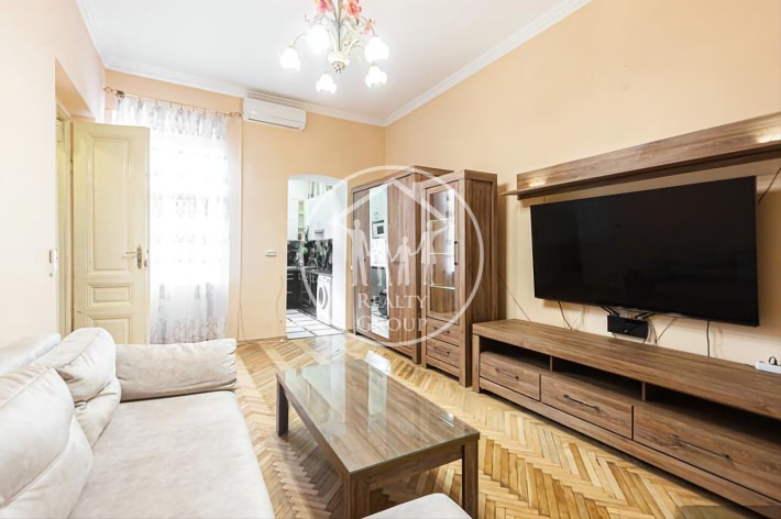 Центр!Шевченківський район,Продаж двокімнатної квартири,вул.Одеська 5 - фото 1