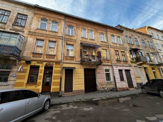 Продаж квартири з ремонтом в центрі по вул. Крехівській. Центр. Форум. Львов