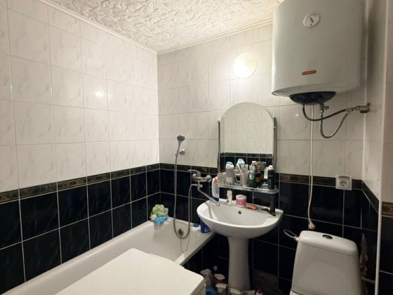 1 кім. вул. Величковського Львов