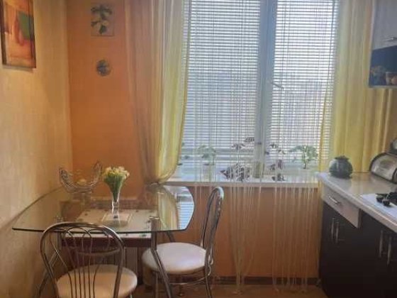 Продаж квартири 3х кімнатна на  Жадова Кропивницкий
