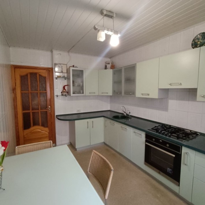 Продам 4-к квартиру ж/м Солнечный - фото 1