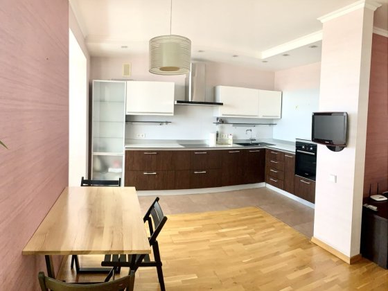 Продам 2 ком. квартиру ул.Кедрина 53а, ЖК Созидатель Дніпро