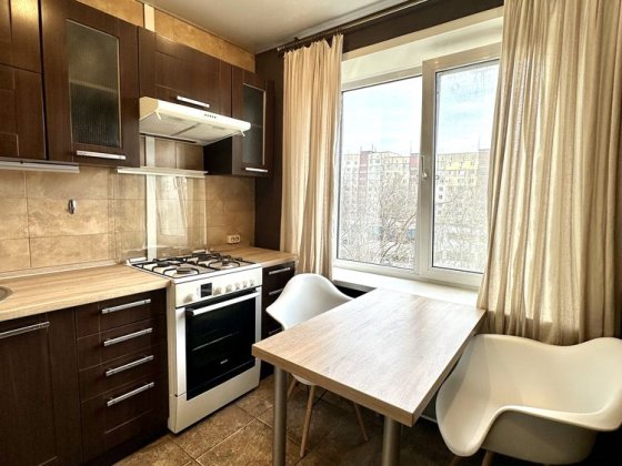 Продам 2к квартиру Чешку 54м2 ж/м Тополь, Правый берег Дніпро