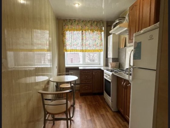 Продам.  2-ая квартира на Драгоманова Дніпро