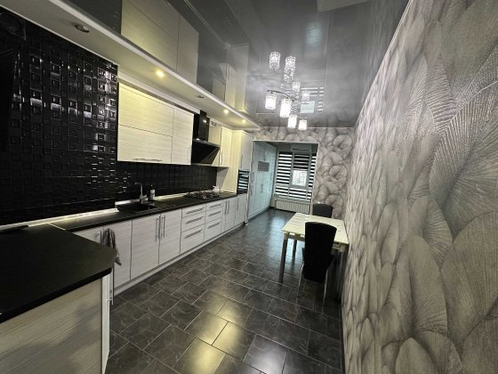 ПРОДАЖ 3к.кв., VIP, евроремонт, з меблями, Южний мкр-н.. Запоріжжя