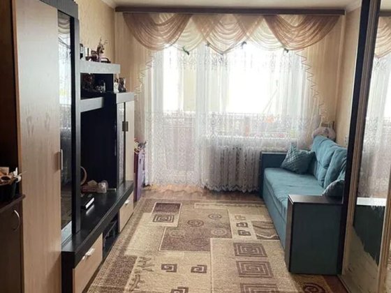 Продам 3-комн квартиру в районе Донецкое шоссе Дніпро