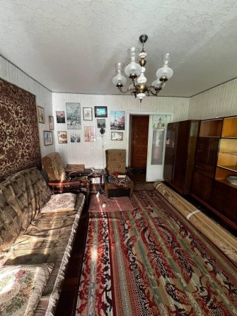 Продажа 2-комн.кв. Правый берег. Центр Осипенковского. - фото 1