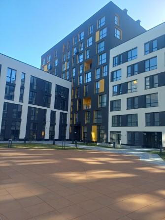 Продаж 2 кімн новобудови 81 м кв  ЖКВежа вул.Б.Хмельницького 207 - фото 1