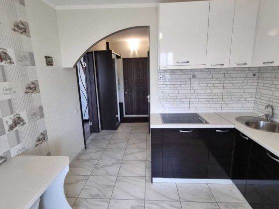 Продам 1к квартиру на Парусе ,в тупике Дніпро