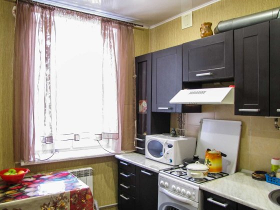 Продажа ПОЛНОМЕТРАЖНОЙ 3-х к.кв. ул. Аматорская. Запоріжжя