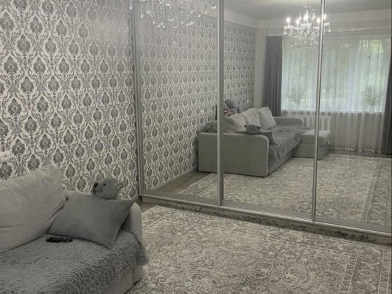 Продается 1-комн. кв. в центре Запорожье