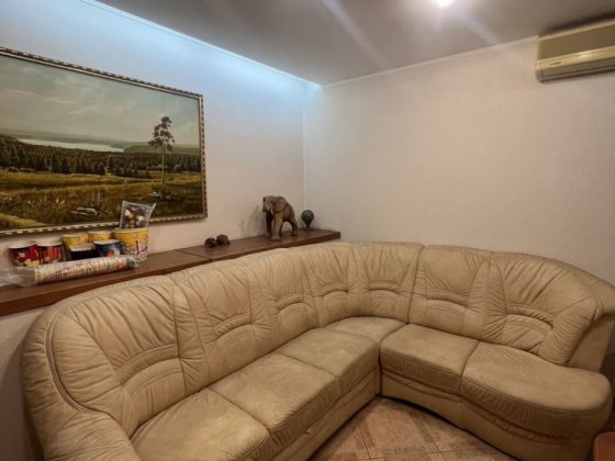 Продам  2к.кв. Центр,ул.Князя Владимира Великого Дніпро