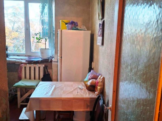Продам 1-к квартиру, Космический район, район Южного рынка Запоріжжя