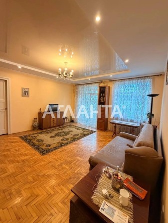 Двокімнатна в сталінці. Ближній центр - фото 1