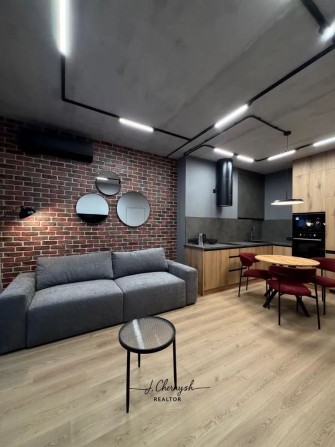 Продам 2-к квартиру ЖК Маршал. Marshall Пятый Континент Победа - фото 1