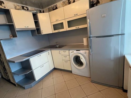 Продам 1-ком с ремонтом На Солнечной-Набережной р-н Атб Дніпро