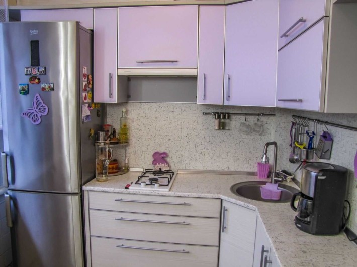 Продажа ПОЛНОМЕТРАЖНОЙ 2-х к.кв. ул. Якова-Новицкого рядом ТЦ Украина. - фото 1