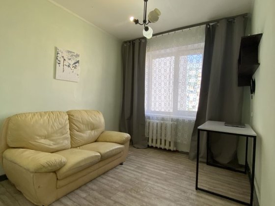 Продам 3-к кв по ул Агнии Барто,ж/м Приднепровск, р-н Исполкома Возможен безналичный расчет! Дніпро