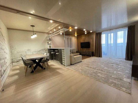Продаж укомплектованої великогабаритної 3х кімн кв-ри, Ковалівка Кропивницкий