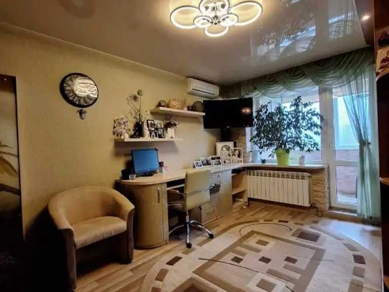 Продам 2к квартиру КАПІТАЛЬНИЙ РЕМОНТ вул. Янтарна ж/м Клочко Лівий берег Дніпро