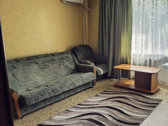 Продам отличную 1  ком.кв.чешского проэкта  на 12м квартале Дніпро