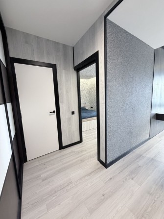 Велика 1 кімнатна картира | Стильна | Затишна - фото 1