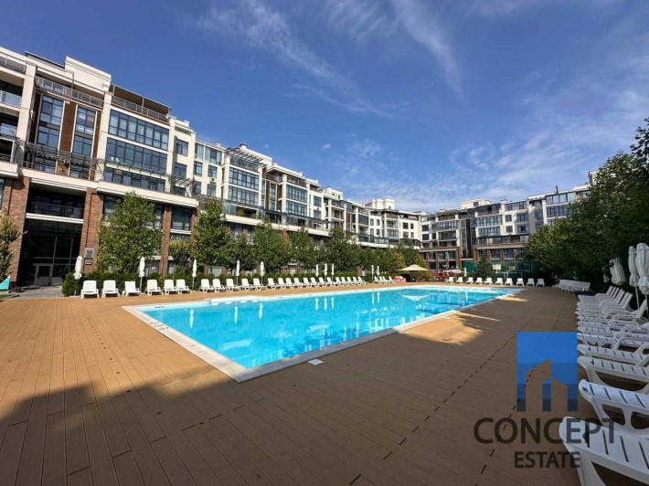 Продам просторную 3к студию ЖК Комфорт Сити с бассейном. Comfort City! - фото 1