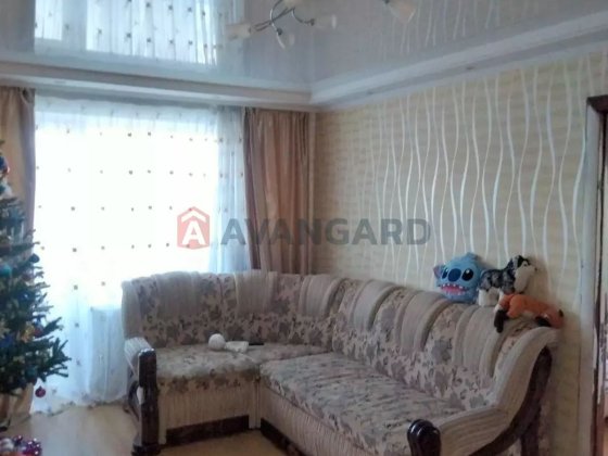 Продам 3-ком.квартиру на 12 квартале с ремонтом 6/9 Дніпро