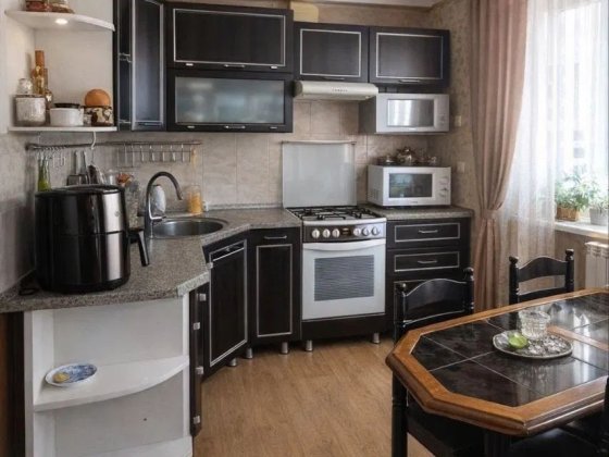 Продам 3х ком.кв-ру, Хортицкий м-рн, ул.В.Сергиенко 8/9 Запоріжжя