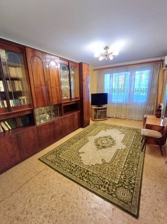 Продам 2-х комнатную квартиру на 1/9 Космонавтов  Сертификат! - фото 1