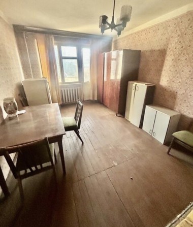 Продається двокімнатна квартира в центрі. - фото 1