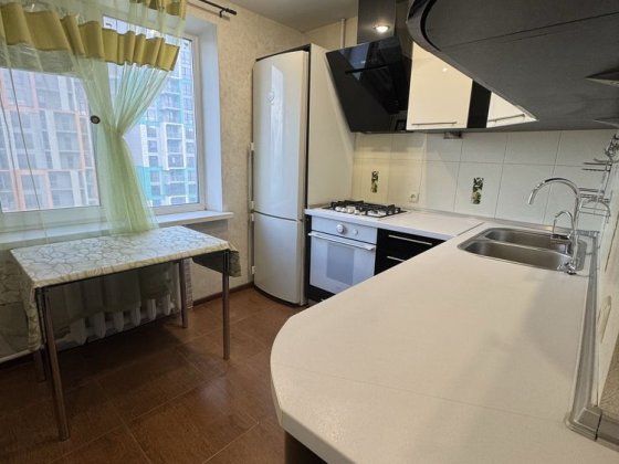 Продам 1 комн Победа -6 Добровольцев Дніпро