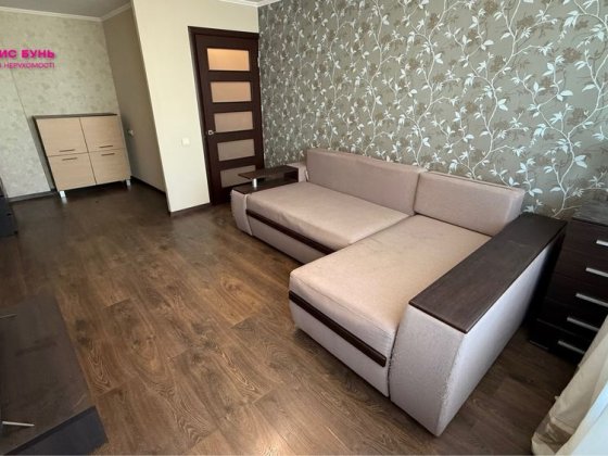 Продам 1к квартиру Тополь-2 41м² з меблями та технікою Дніпро