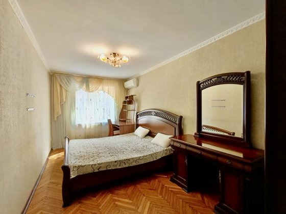 Продаю 2квартиру прЦентральный -2Слободская Николаев
