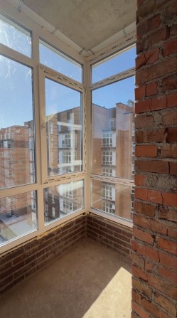 Валика сонячна квартира в новобудові - фото 1