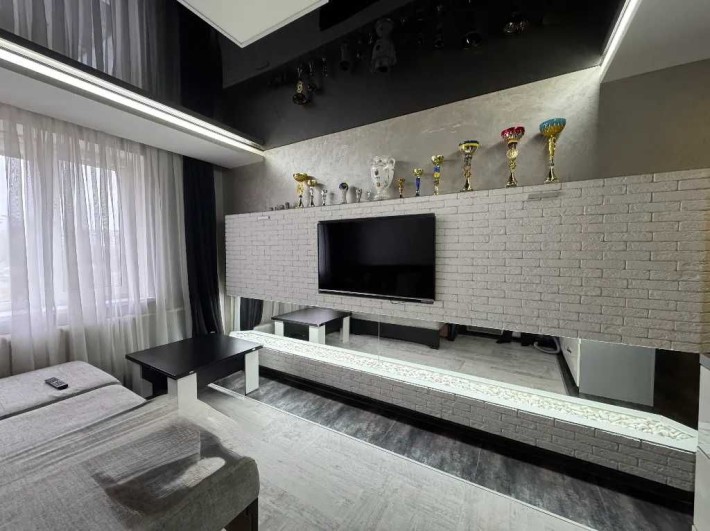 Продам 3 комн. квартиру на Левобережном - фото 1