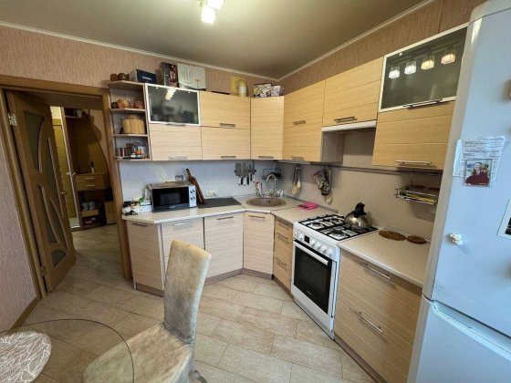 Продам 3-х комнатную чешку Фрунзенский-2 с ремонтом Дніпро