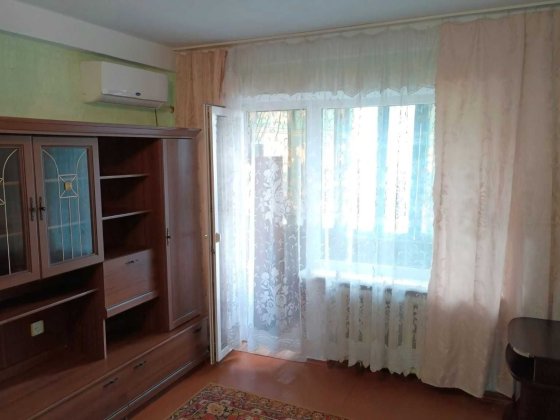 Продается 1 ком квартира по ул. Козачей, Александровский р-н Запорожье
