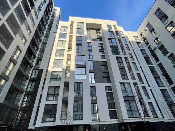 Ближній центр 2к квартира в новобудові Героїв Упа, Львів. Львов