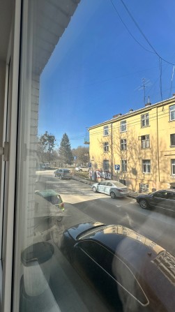 Продаж 3-кімнатної квартири в парковій зоні Львова (вул. Зарицьких) - фото 1